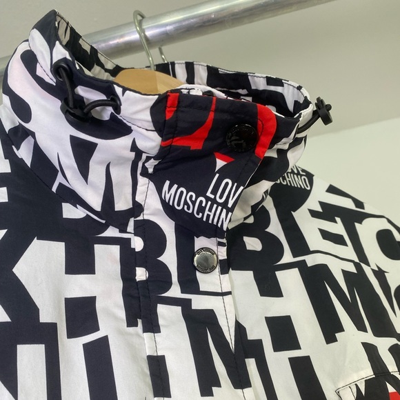 Love Mochino - Wind Jacket - Picture 7 of 8